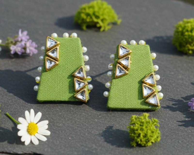 Green Arika Stud