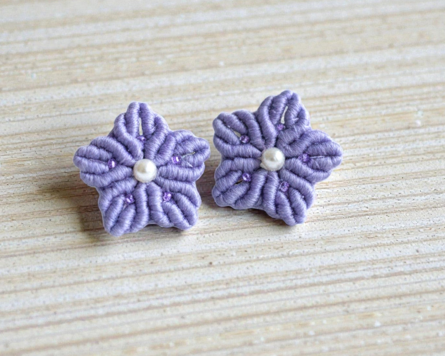 Lavender Sitara Stud
